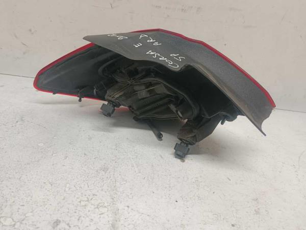 FEU ARRIERE DROIT OPEL - Vue 2